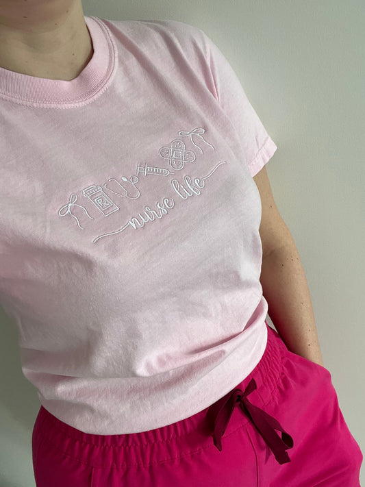 Nurse life Embroidered t-shirt Comfort Colors Minimalist