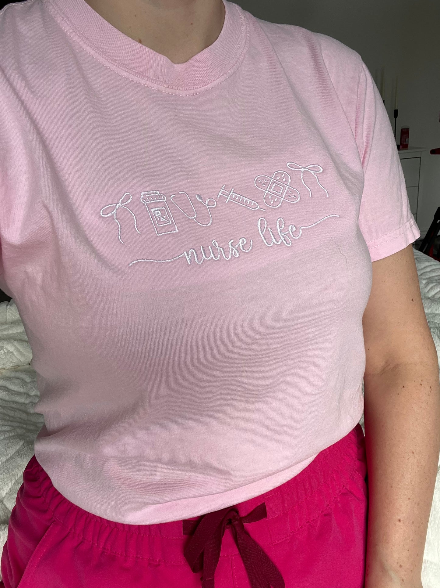 Nurse life Embroidered t-shirt Comfort Colors Minimalist