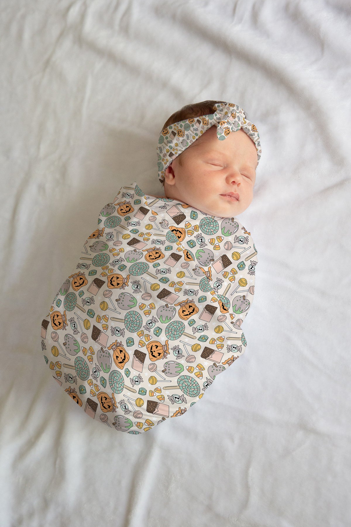 Personalized fall pumpkin Newborn Swaddle Set unisex, Pumpkin Swaddle Bow Set, Fall Swaddle Hat set, Custom name Newborn announcement outfit
